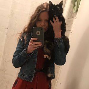 Meet your seller/buyer!